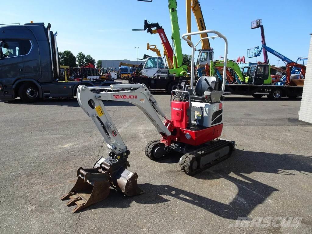 Takeuchi TB210 Miniekskavaatorid < 7 t