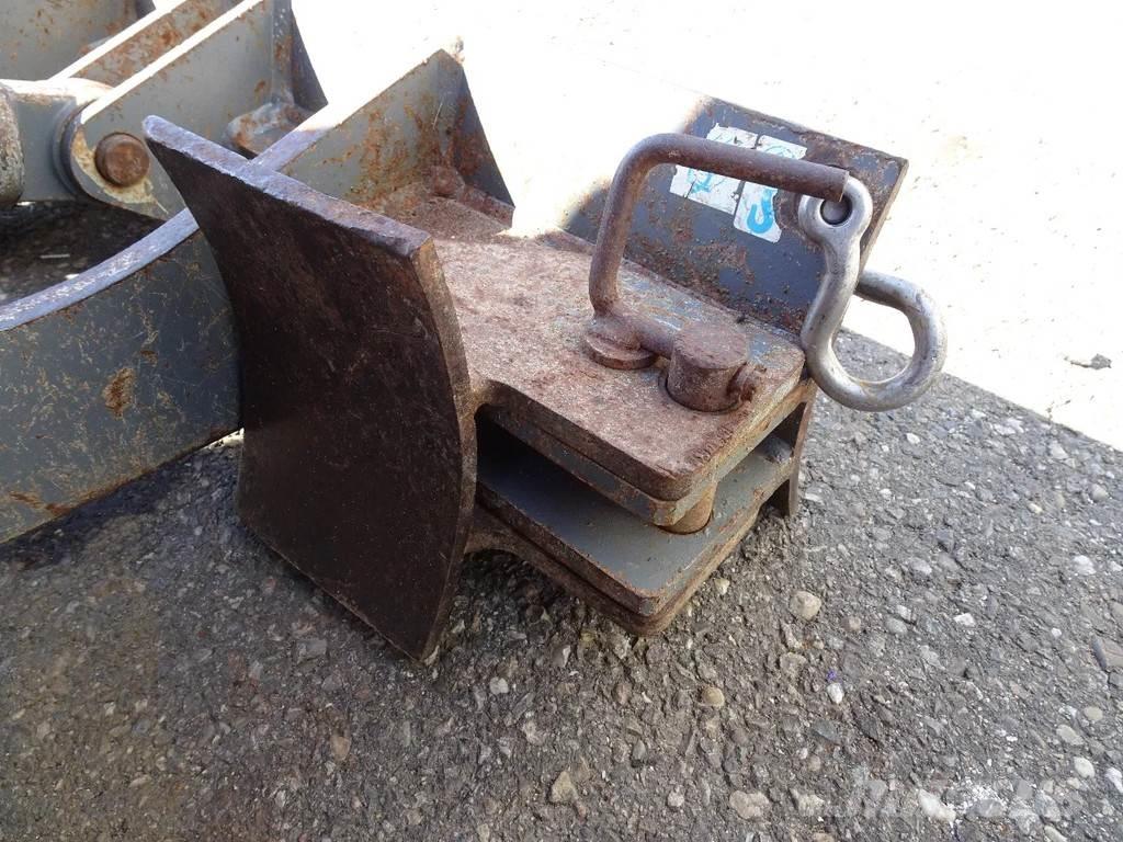 Takeuchi TB210 Miniekskavaatorid < 7 t