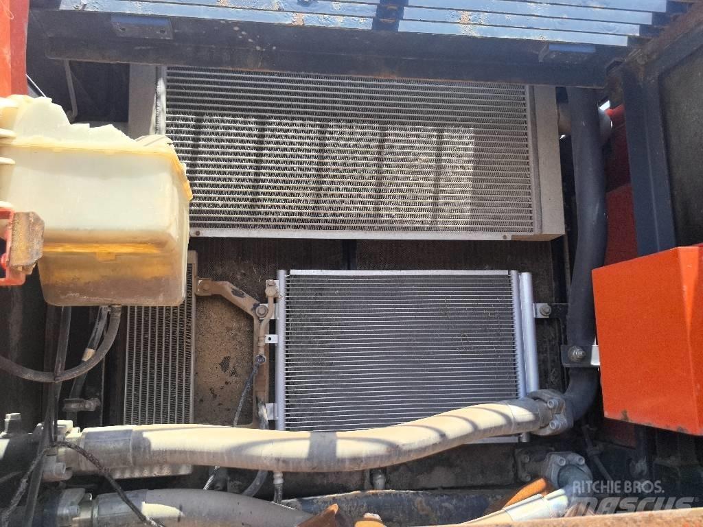 Doosan DX 340 LC-9C Roomikekskavaatorid