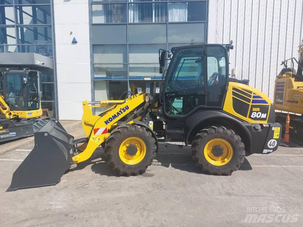 Komatsu WA80M-8 Väikelaadurid