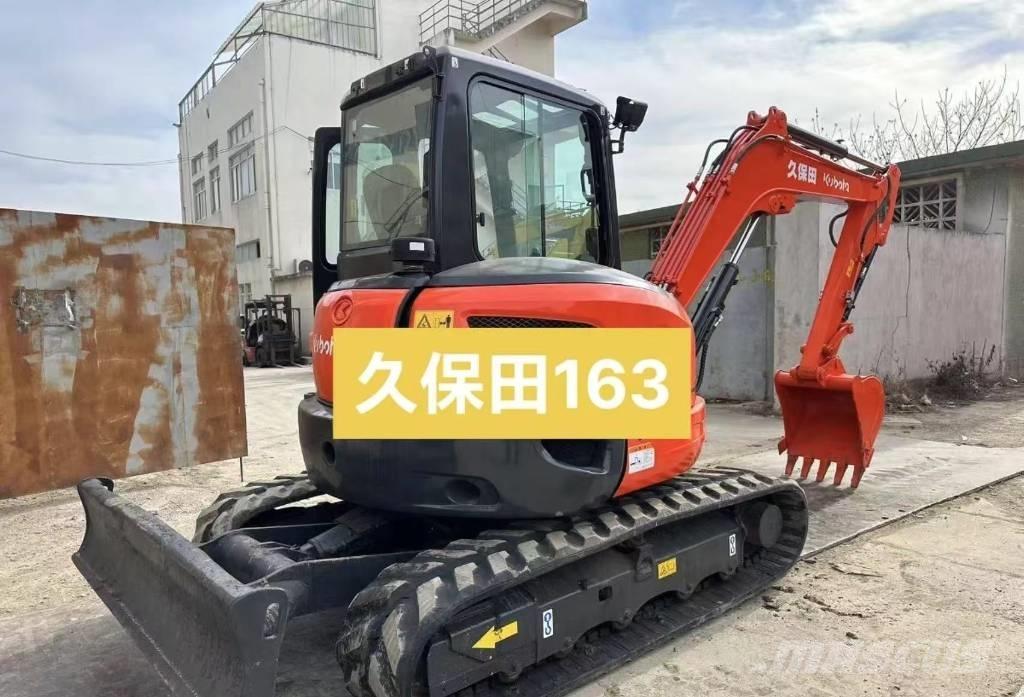 Kubota 163 Roomikekskavaatorid