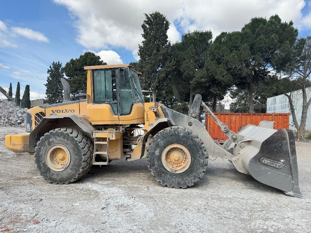 Volvo L 120 F Rataslaadurid