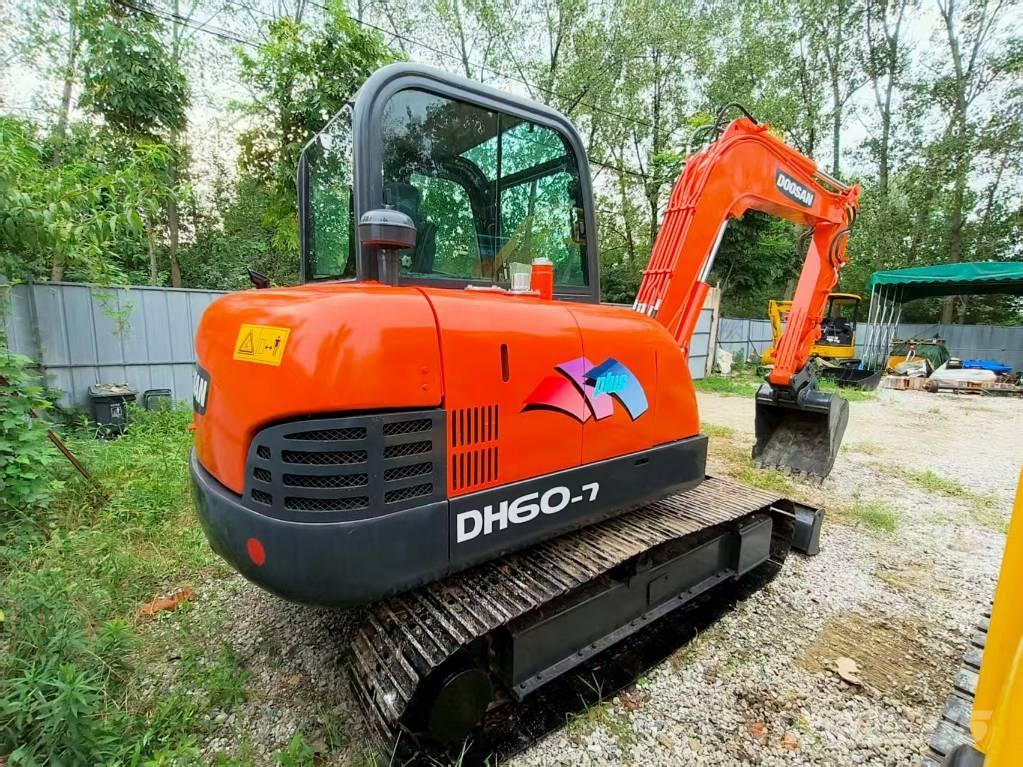 Doosan DH 60-7 Miniekskavaatorid < 7 t