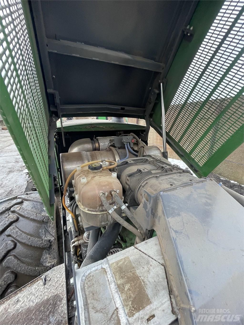 John Deere 1070 G Harvesterid