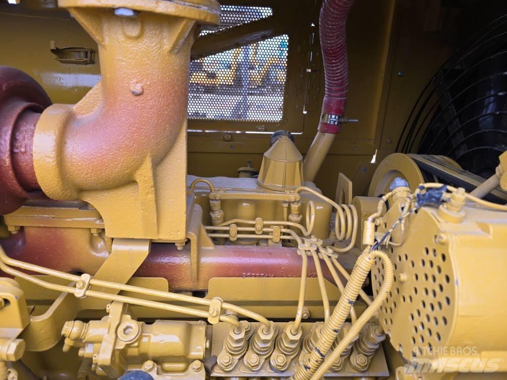 CAT D7G Buldooserid
