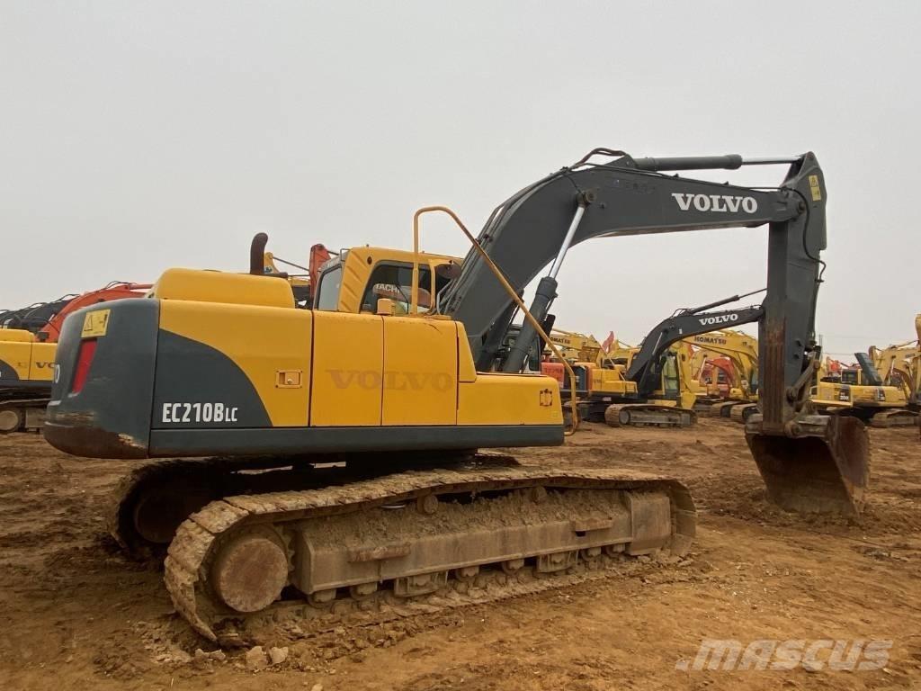 Volvo EC210B Roomikekskavaatorid