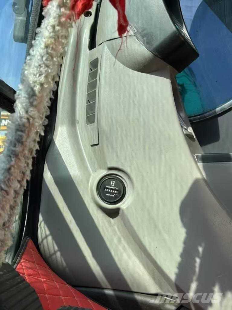 Kobelco SK 200 LC I Roomikekskavaatorid