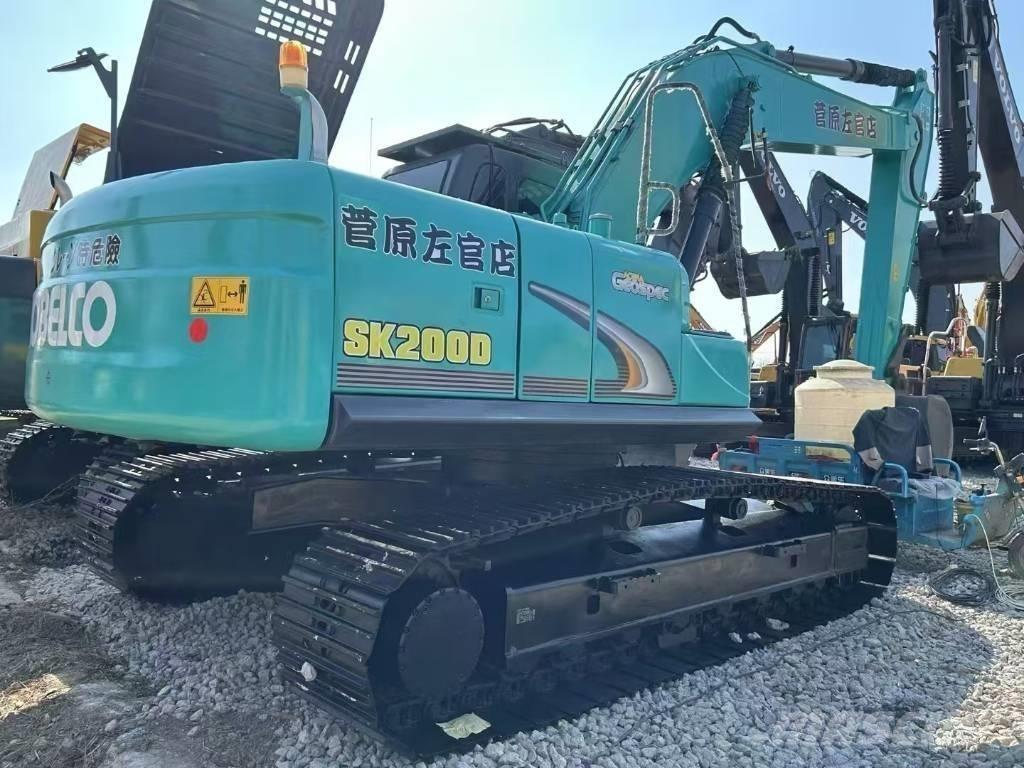 Kobelco SK 200 LC I Roomikekskavaatorid