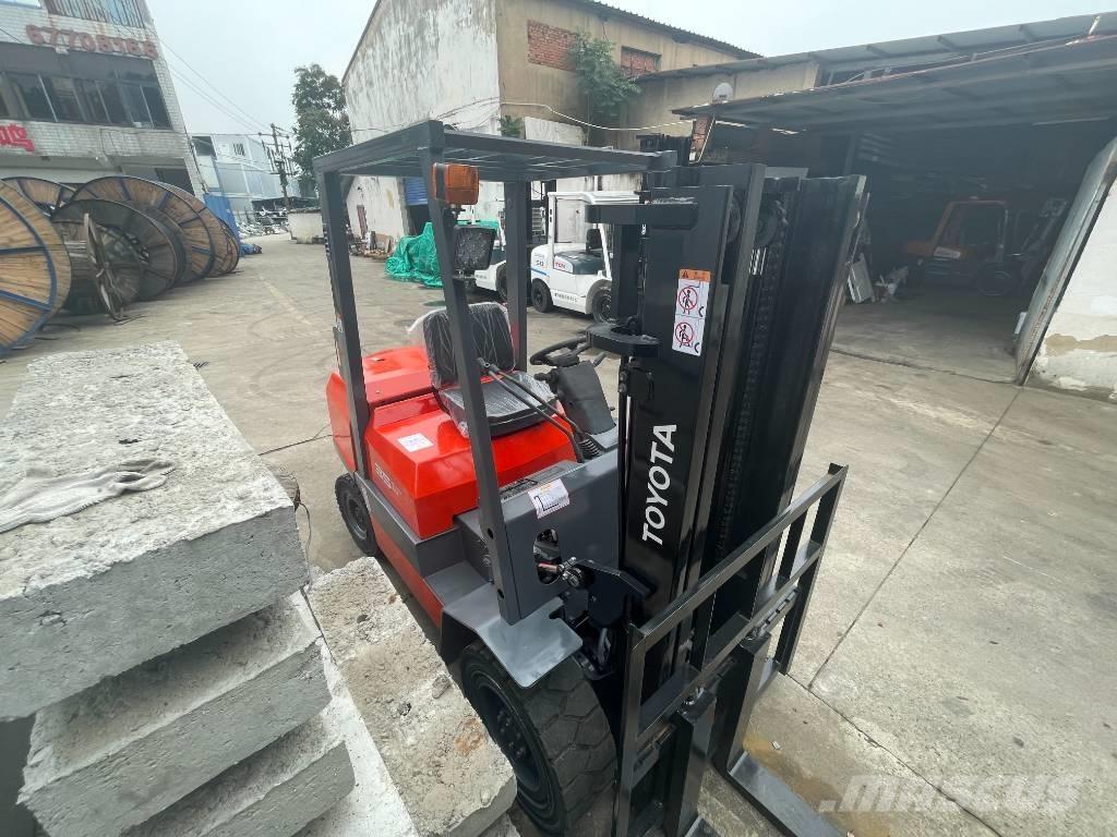 Toyota 3.5t Diiseltõstukid