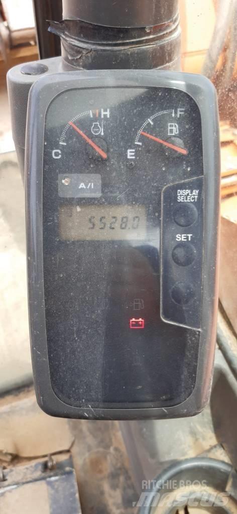 Hitachi ZX 80 SB Väikeekskavaatorid 7t-12t