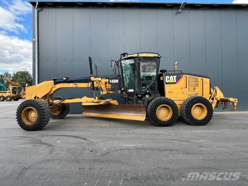CAT 140M Greiderid