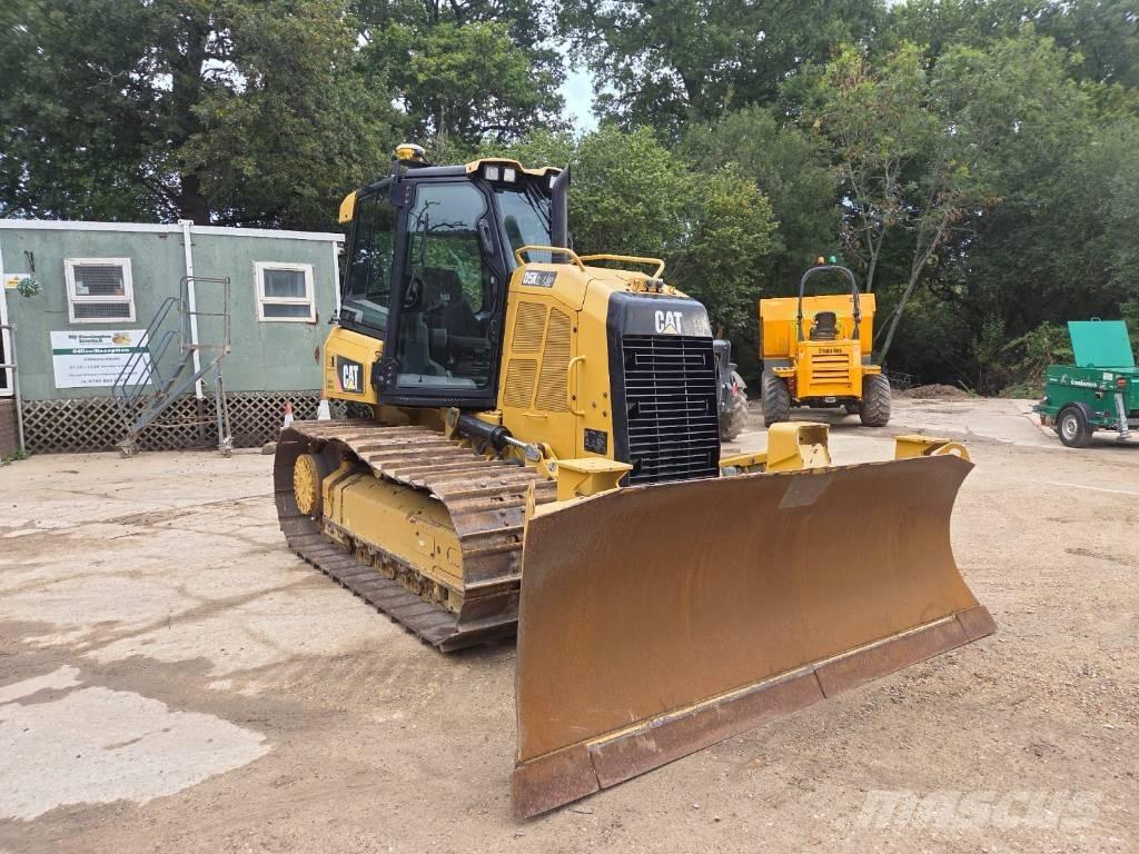 CAT D 5 K 2 LGP Buldooserid
