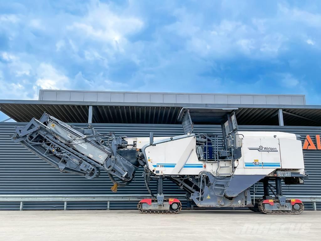 Wirtgen W 210 Asfaldi külmfreesimise masinad
