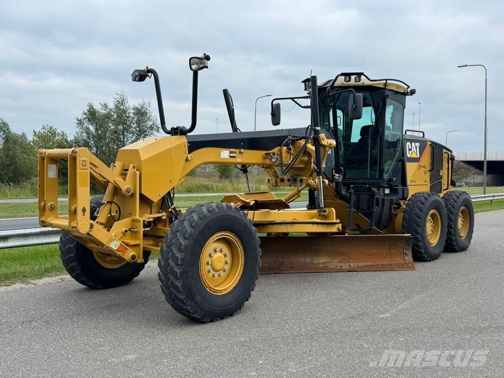 CAT 140M Greiderid
