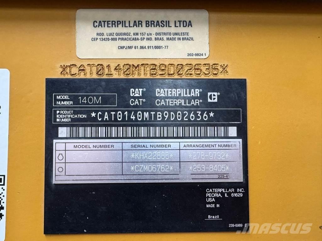CAT 140M Greiderid