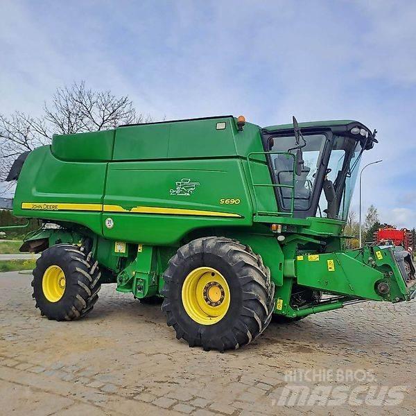 John Deere S 690 Teraviljakombainid