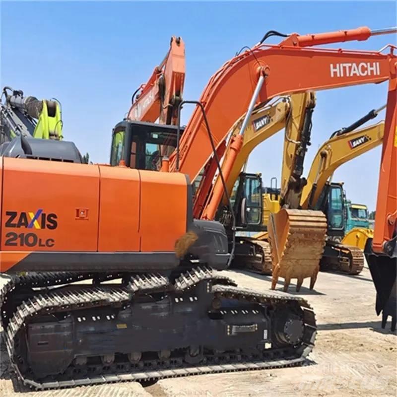 Hitachi ZX 210 Roomikekskavaatorid