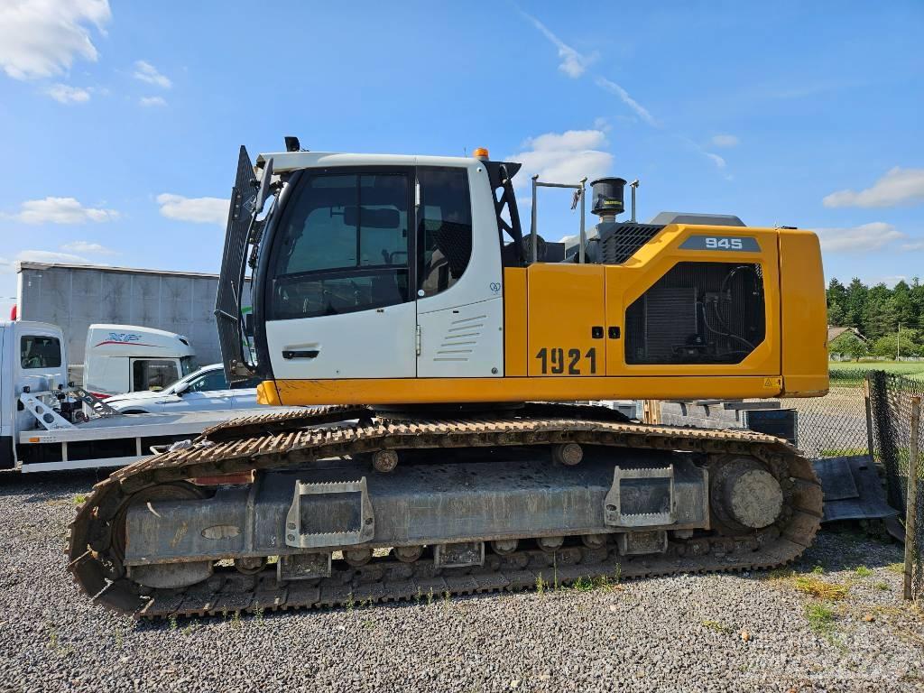 Liebherr R 945 Roomikekskavaatorid