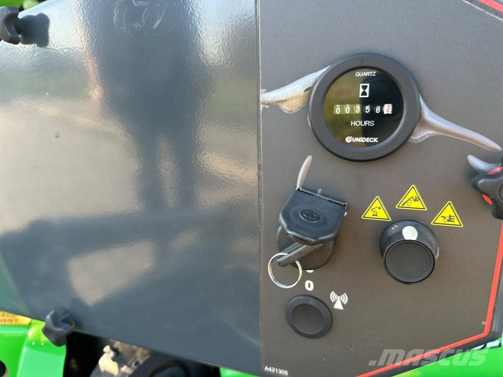 Leguan 165 Auto korvtõstukid