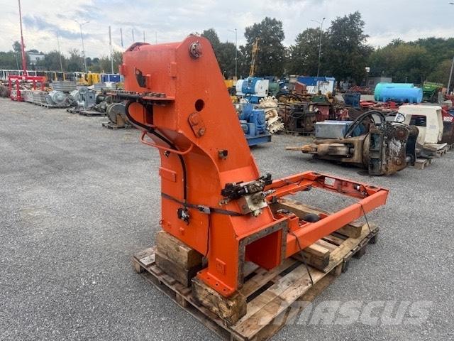 Atlas USED LIFT CAB Kabiinid