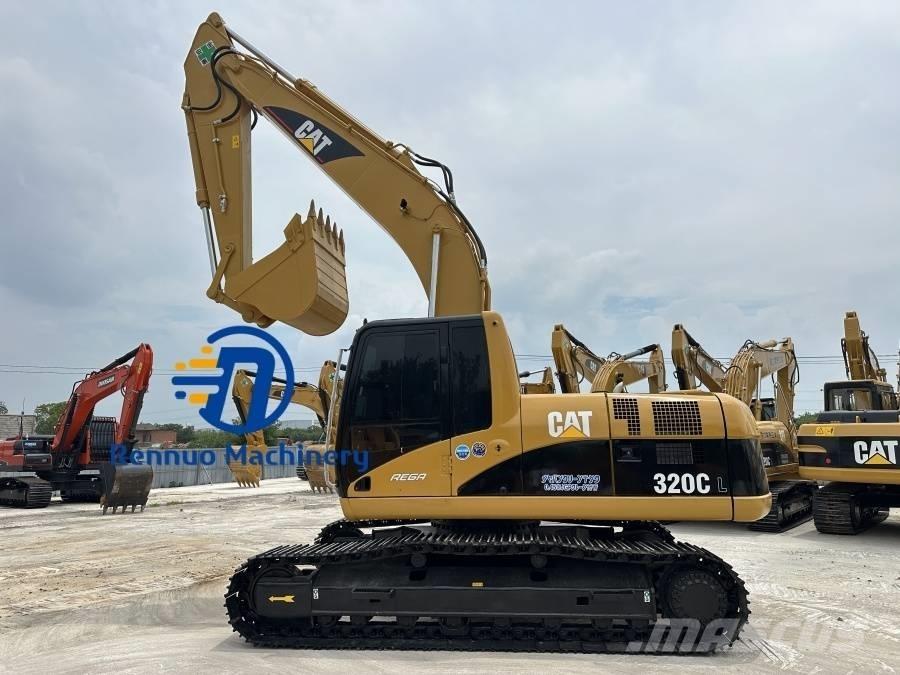 CAT 320 C L Roomikekskavaatorid