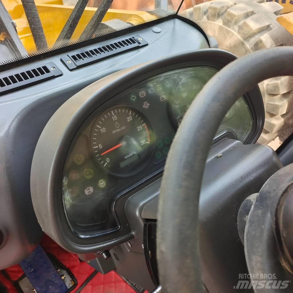 SDLG LG 956 L Rataslaadurid