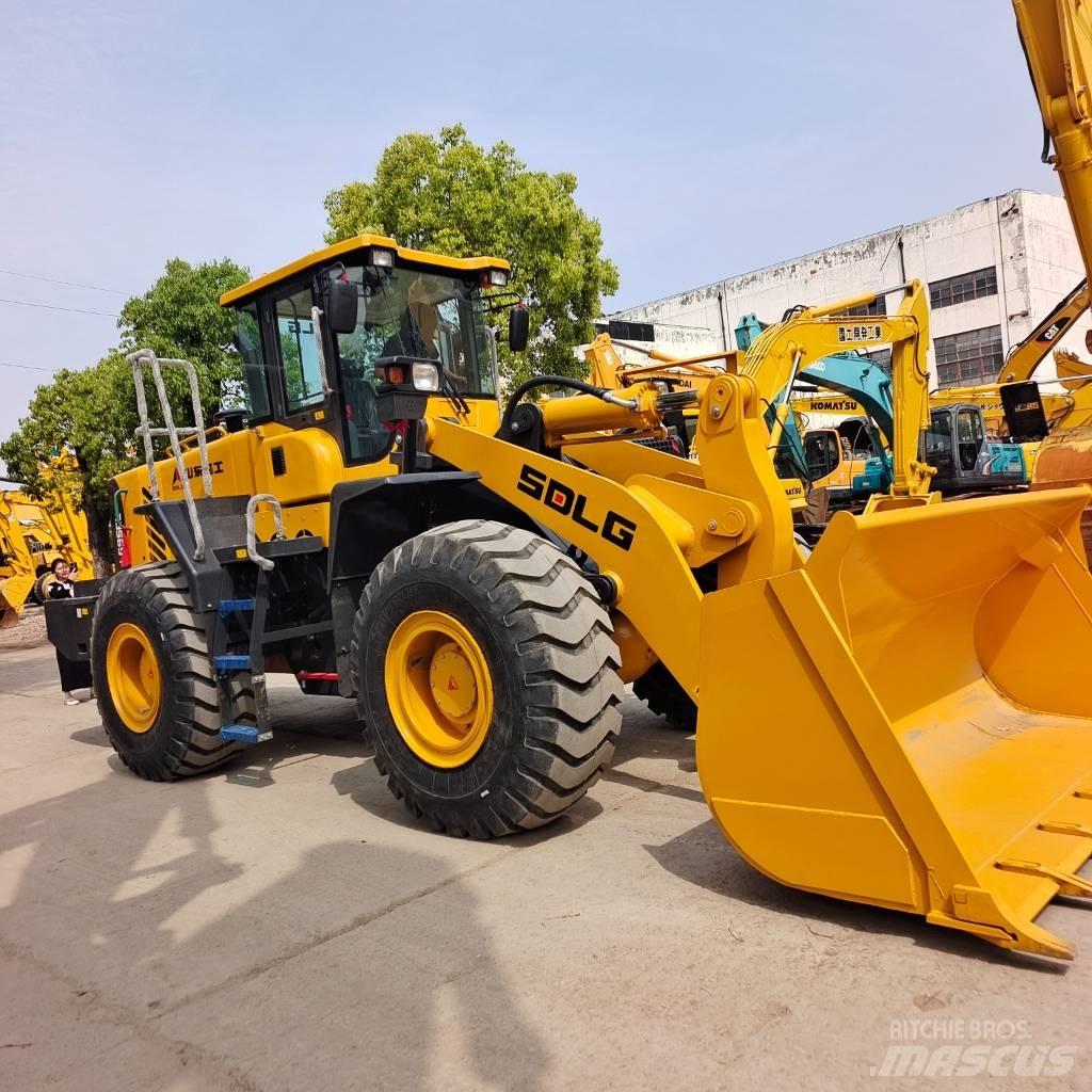 SDLG LG 956 L Rataslaadurid
