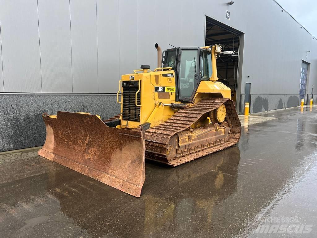 CAT D 6 N LGP Buldooserid