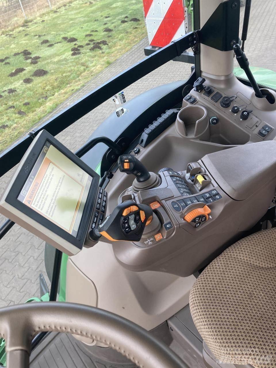 John Deere 6R 195 Traktorid