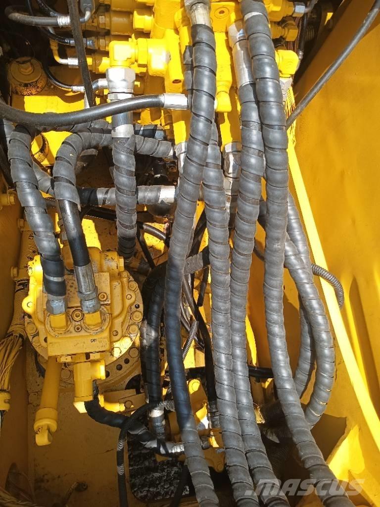 Komatsu PC 130 Roomikekskavaatorid