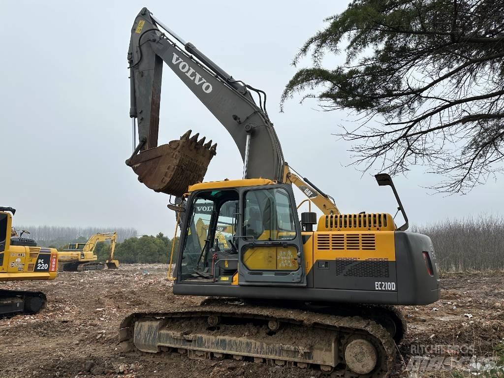Volvo EC 210 Roomikekskavaatorid