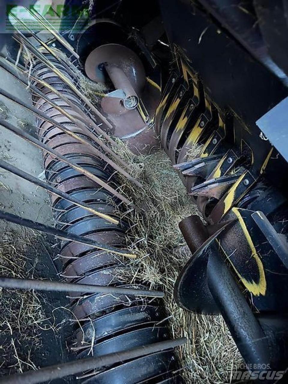 New Holland d1010 Heinapressid