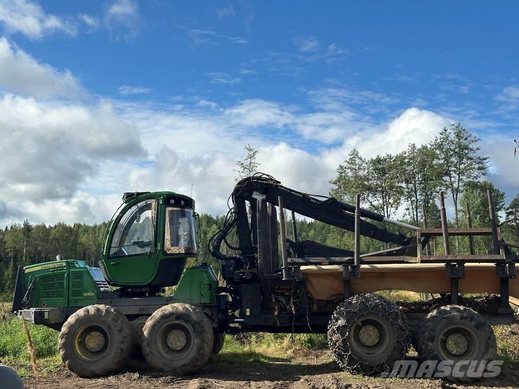 John Deere 1210 E Forwarderid