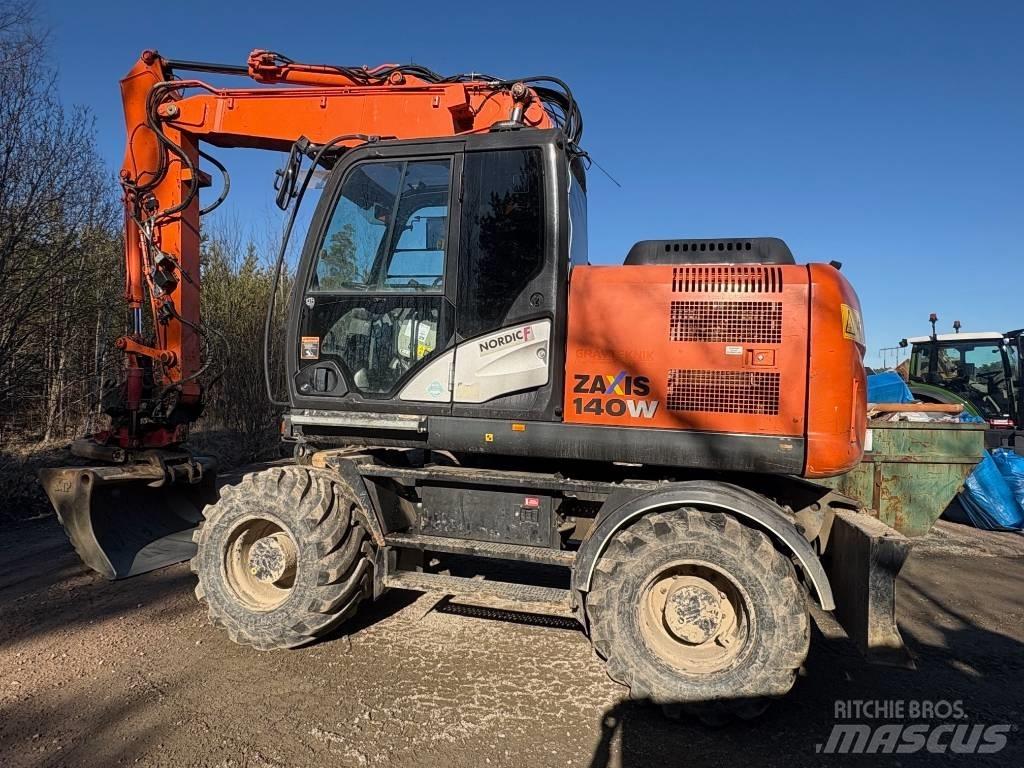 Hitachi ZX 140 W-5B Ratasekskavaatorid