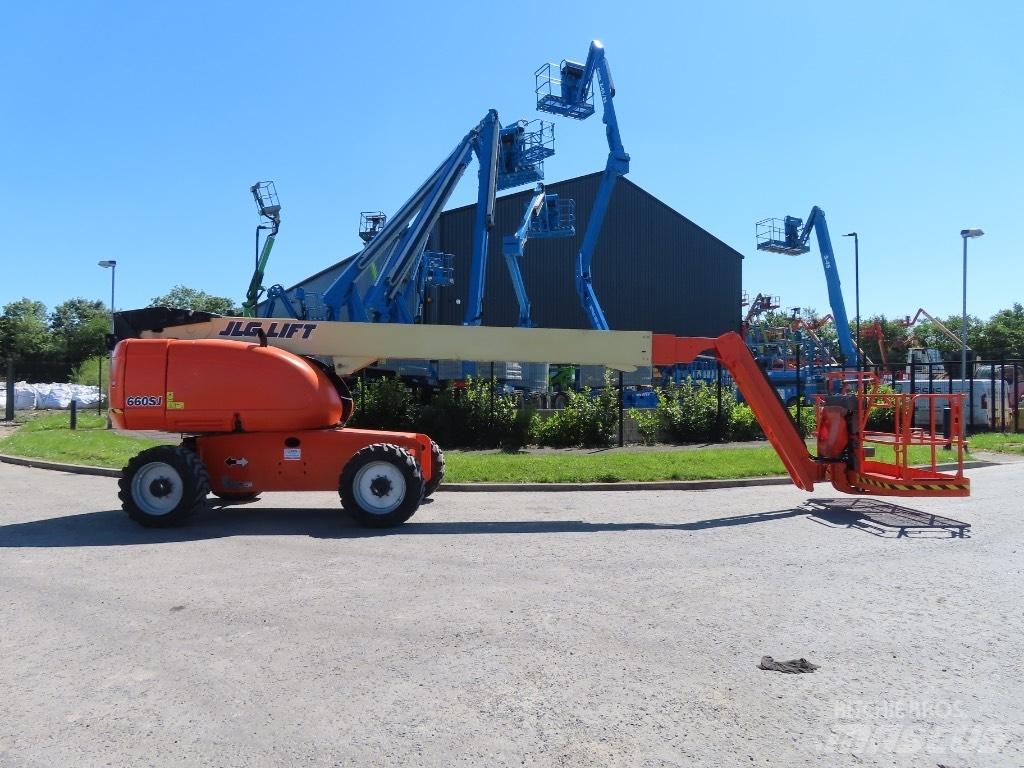 JLG 660 SJ Teleskoop poomtõstukid