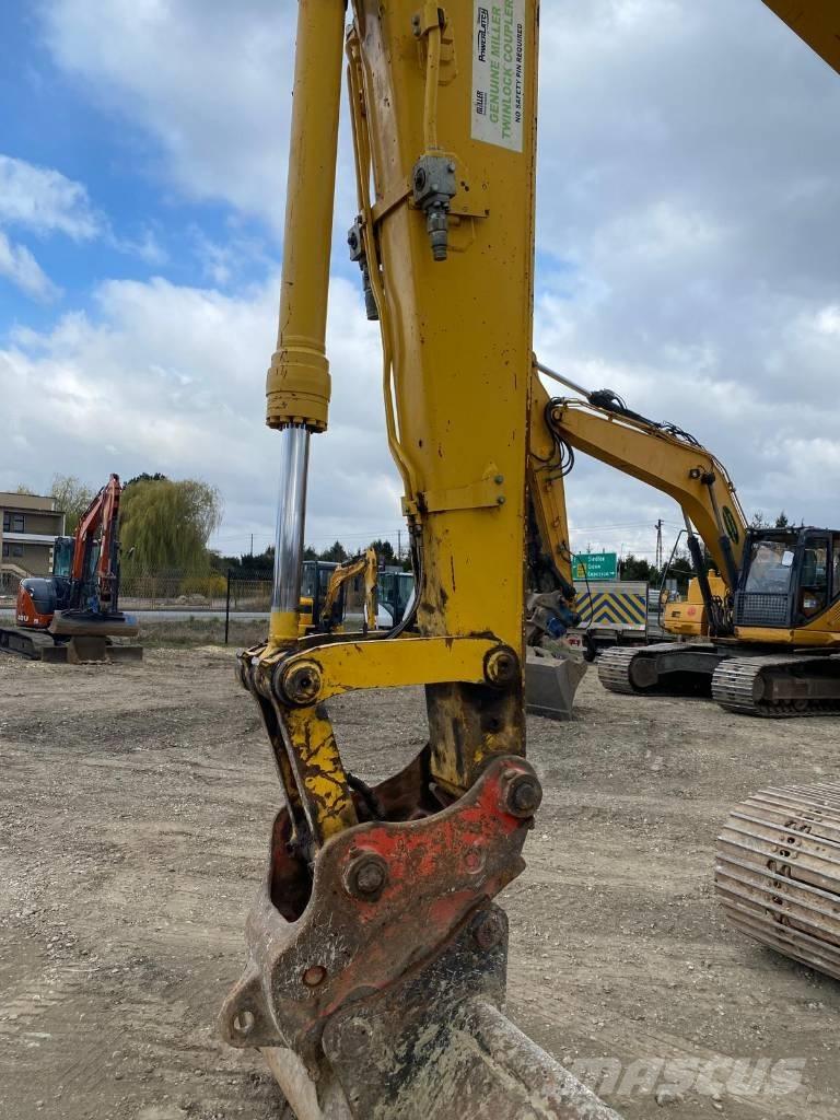 Komatsu PC 138 US Roomikekskavaatorid