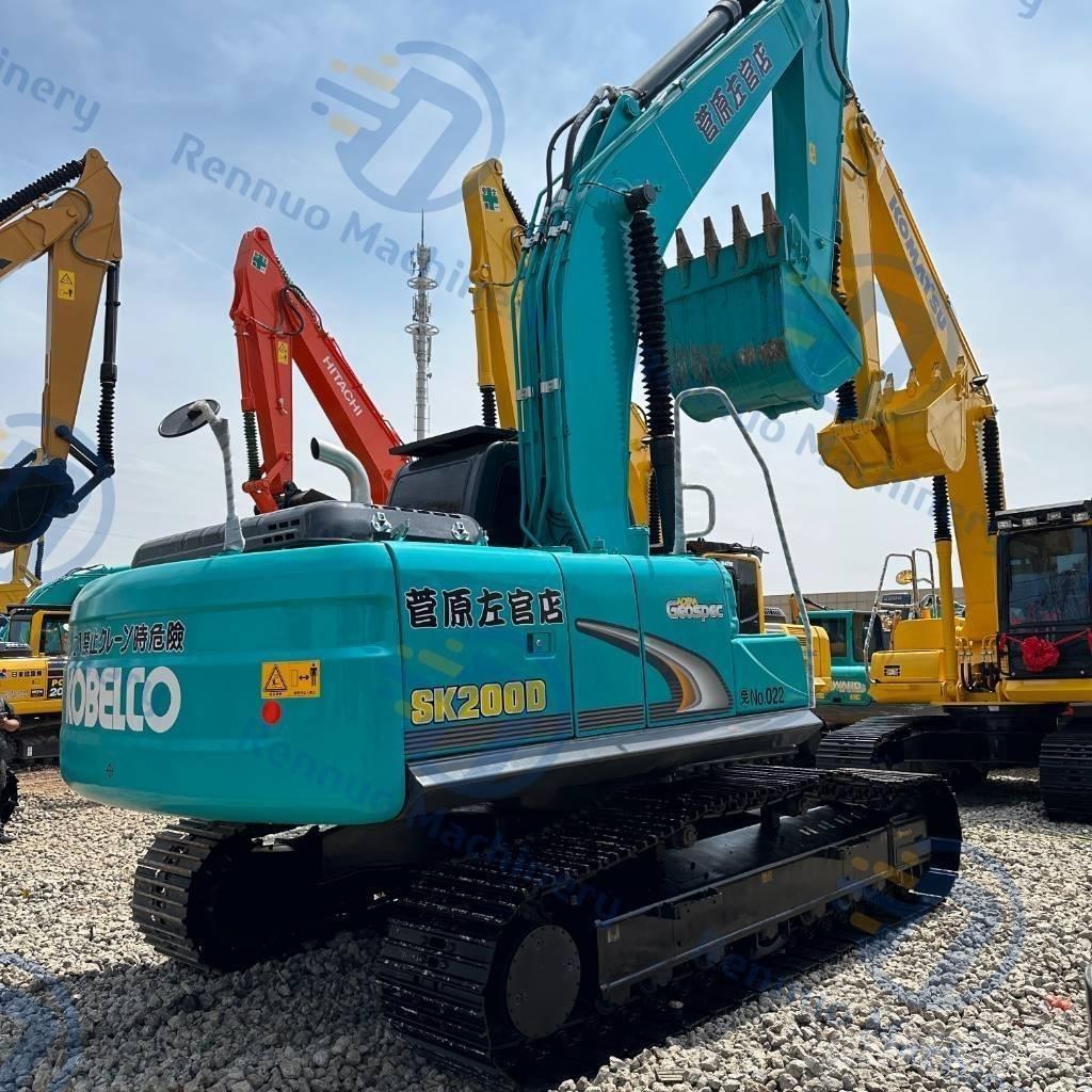 Kobelco SK 200 Roomikekskavaatorid