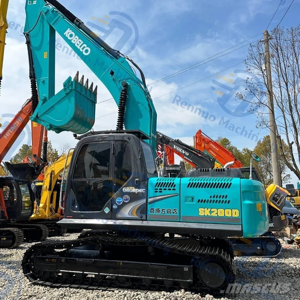 Kobelco SK 200 Roomikekskavaatorid