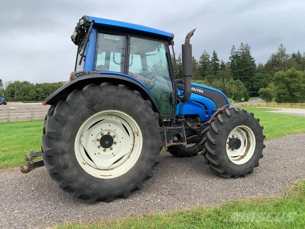 Valtra N141 Tractor Metsatööks kohandatud traktorid