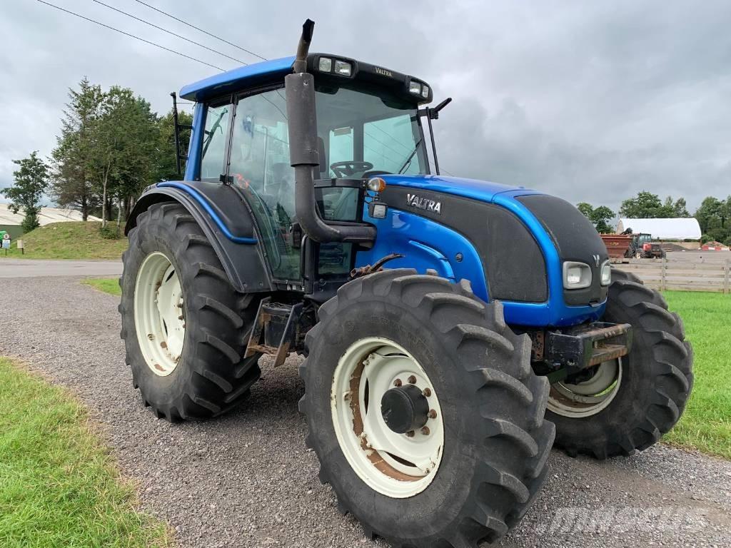 Valtra N141 Tractor Metsatööks kohandatud traktorid