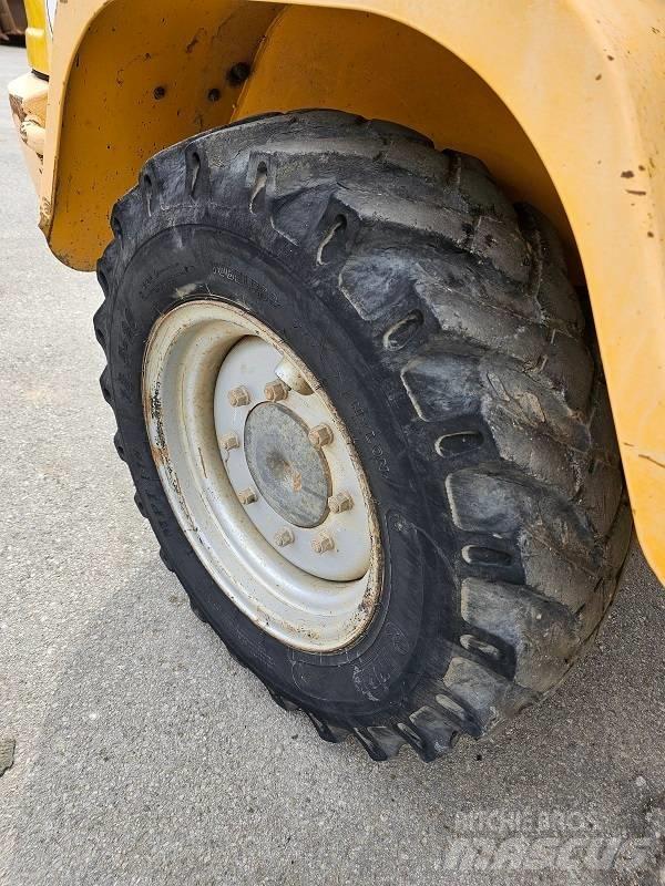 Volvo L 30 B Rataslaadurid