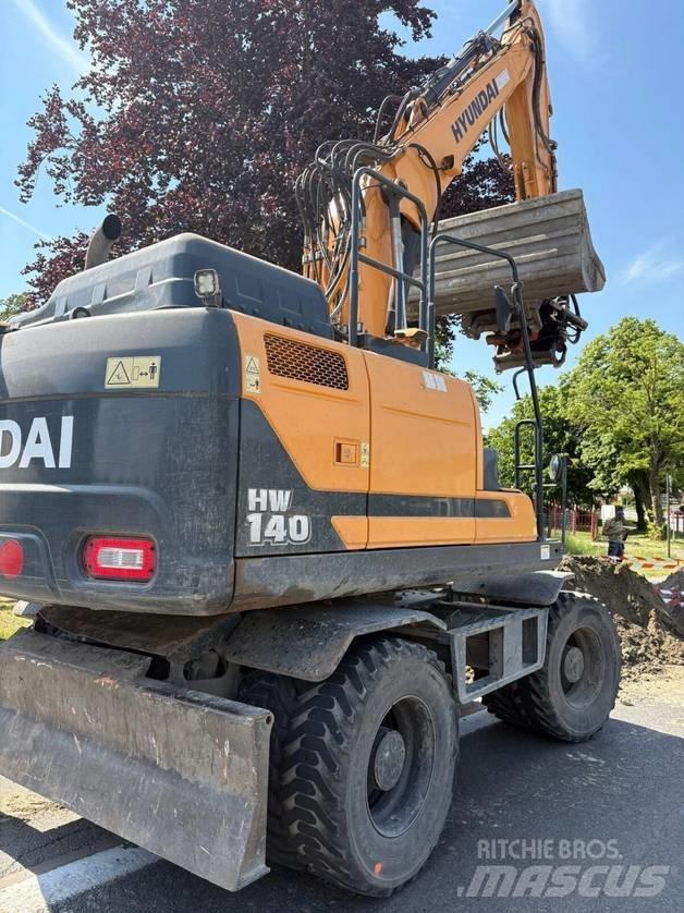 Hyundai HW 140 Ratasekskavaatorid