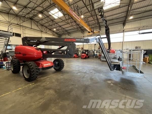 Manitou 200ATJ Iseliikuvad poomtõstukid