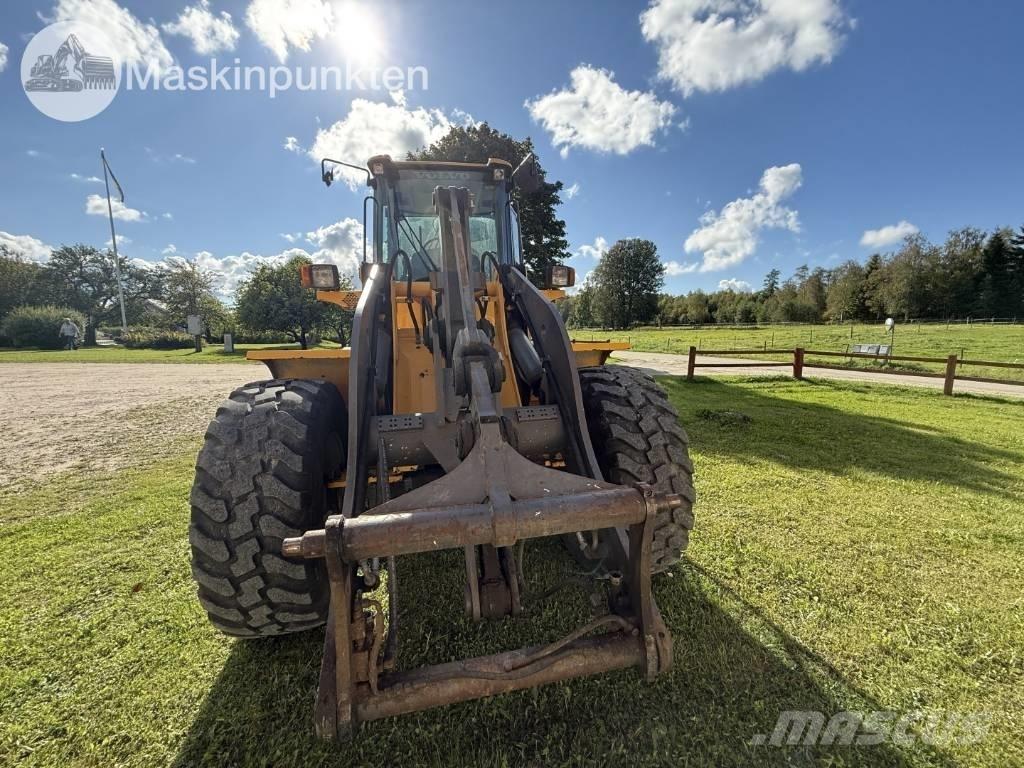 Volvo L 40 B Rataslaadurid