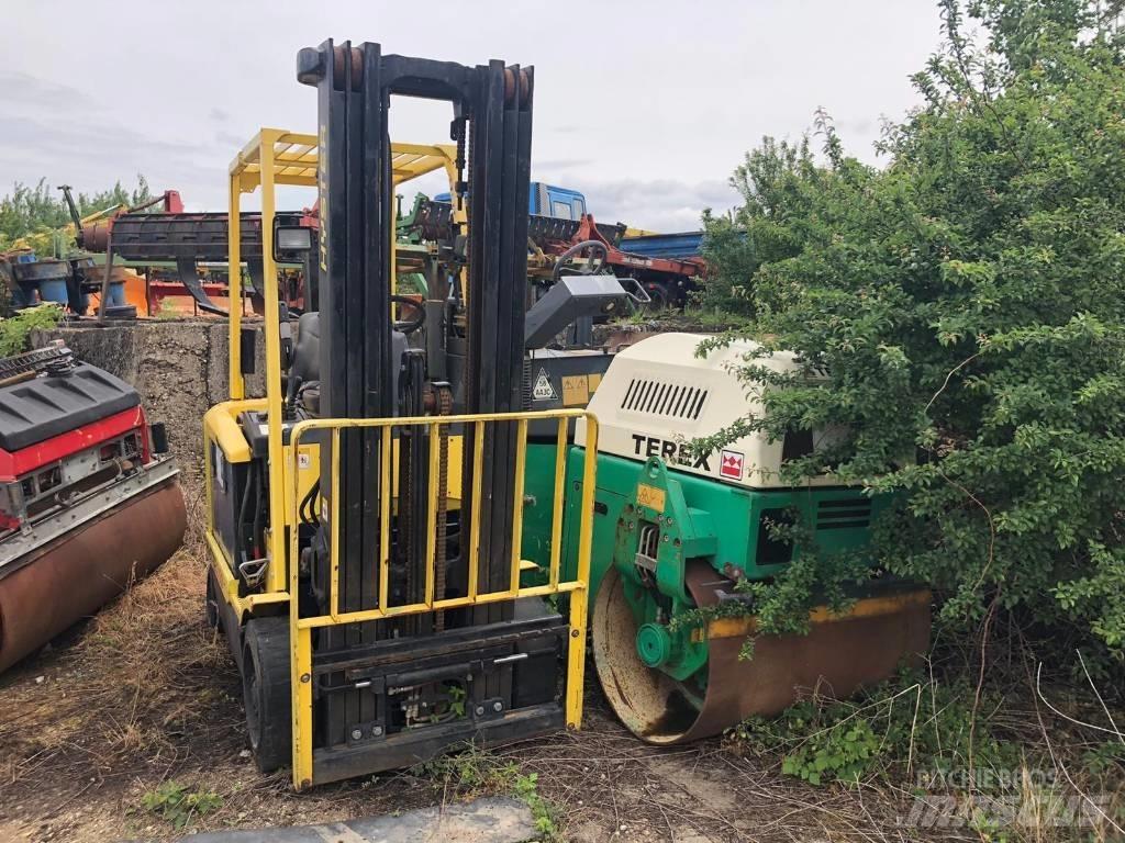 Hyster E 2.50 XM Elektritõstukid