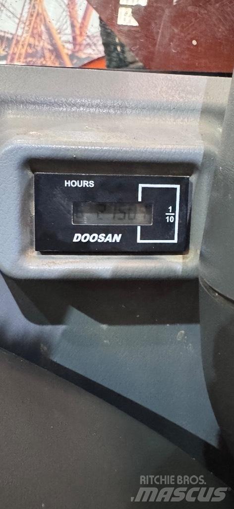 Doosan DX 140 LCR-5 Roomikekskavaatorid