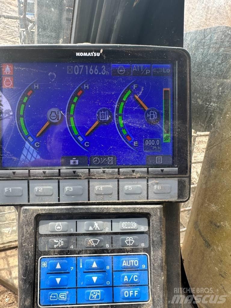 Komatsu PC 290 LC-10 Roomikekskavaatorid