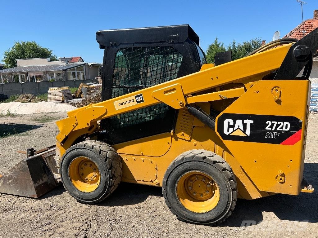CAT 272 D XHP Kompaktlaadurid