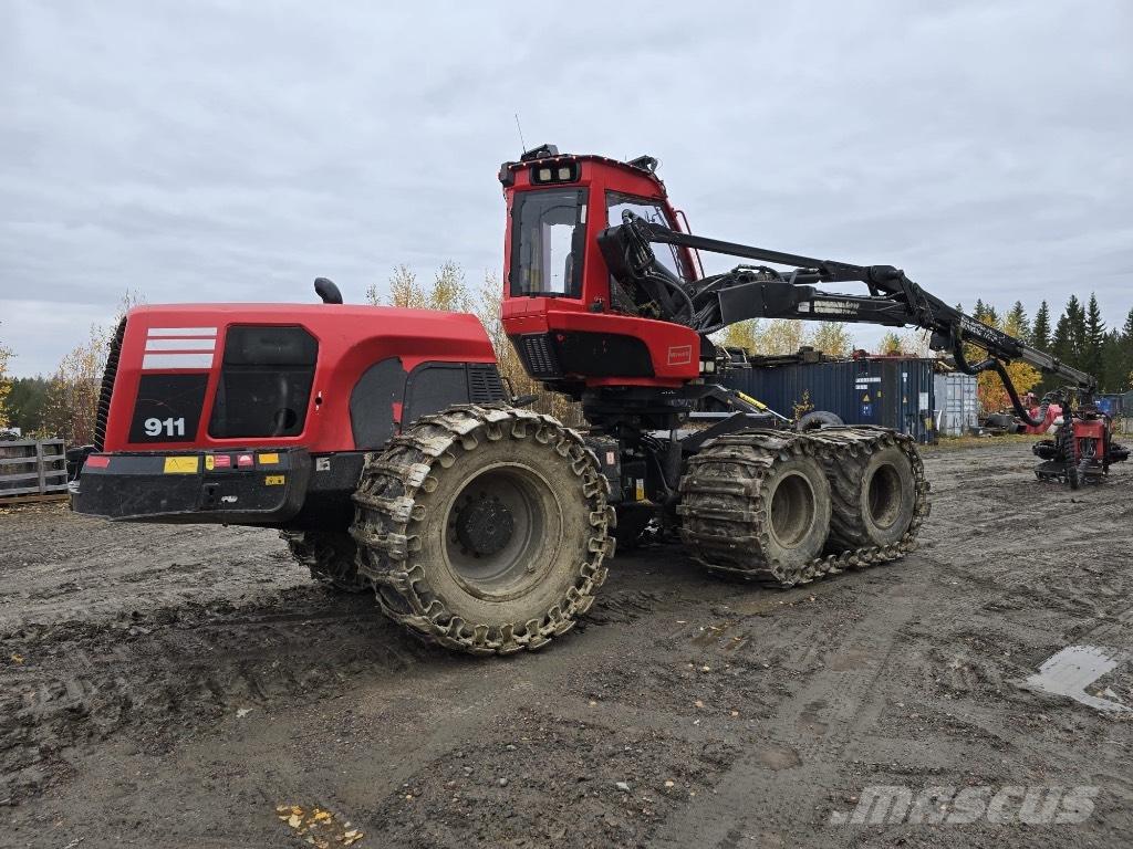 Komatsu 911.7 Harvesterid