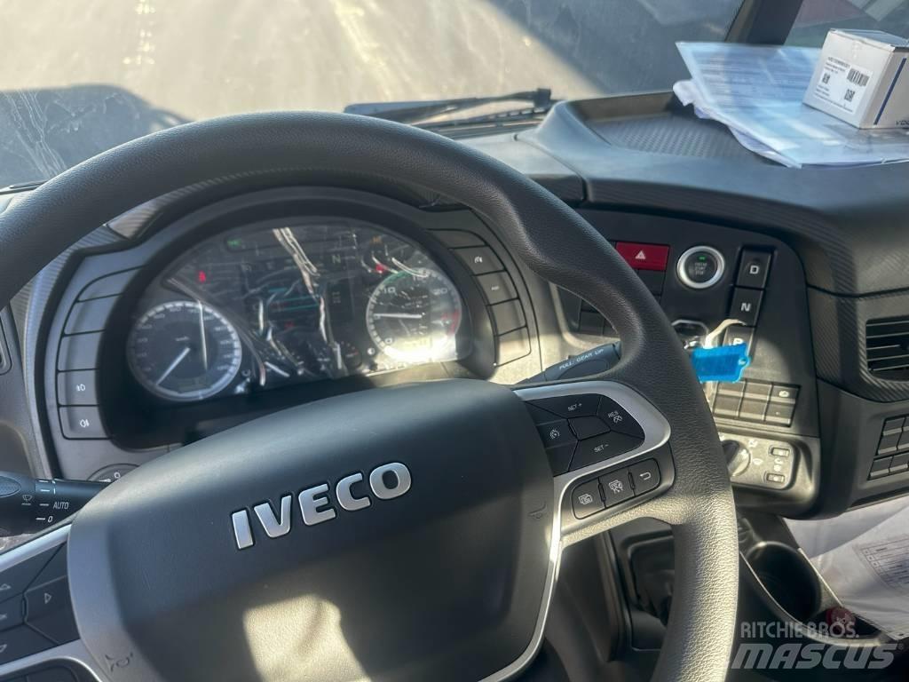 Iveco T-WAY 450 Kraanaga veokid